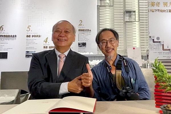 亞洲肝臟移植定潮者陳肇隆院長 簽書會活動